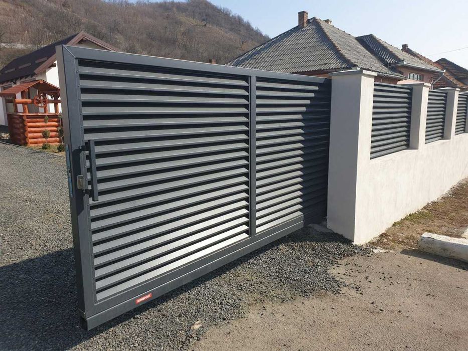 Garduri din panou stil jaluzele, sipca metalica, tabla, BCA si plasa