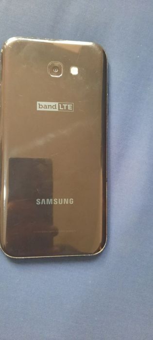 Samsung a7 (2017)