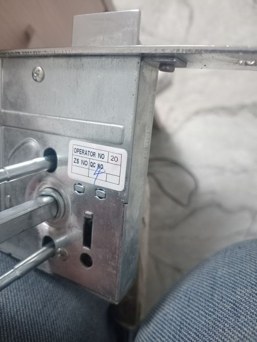 Врезной замок комплект