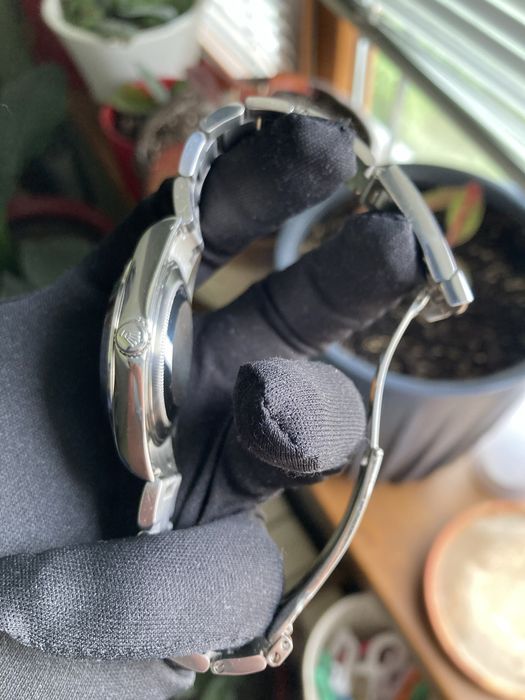 Rolex milgauss black dial
