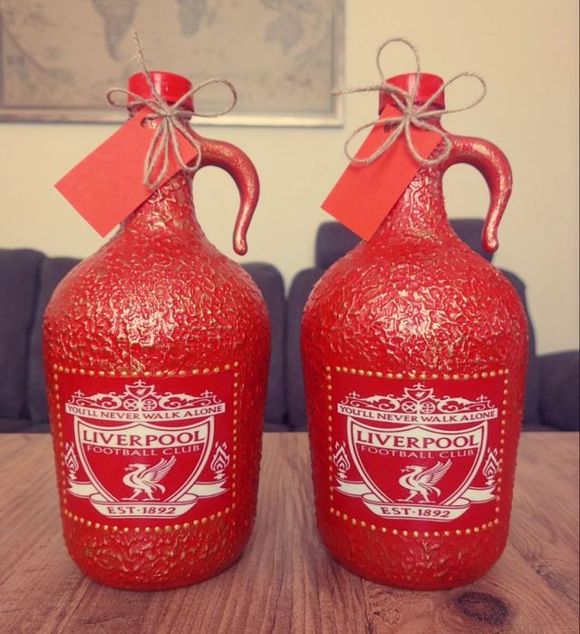 Стъклена дамаджана Ливърпул