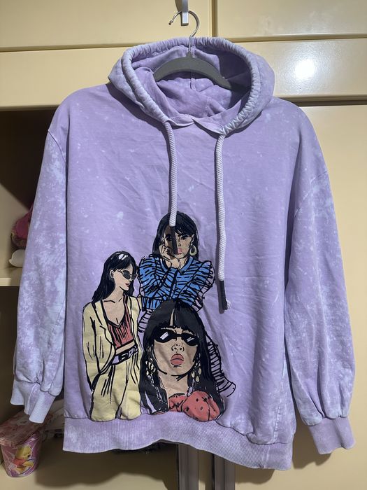 Нови дрехи за цена и размер пишете на лс