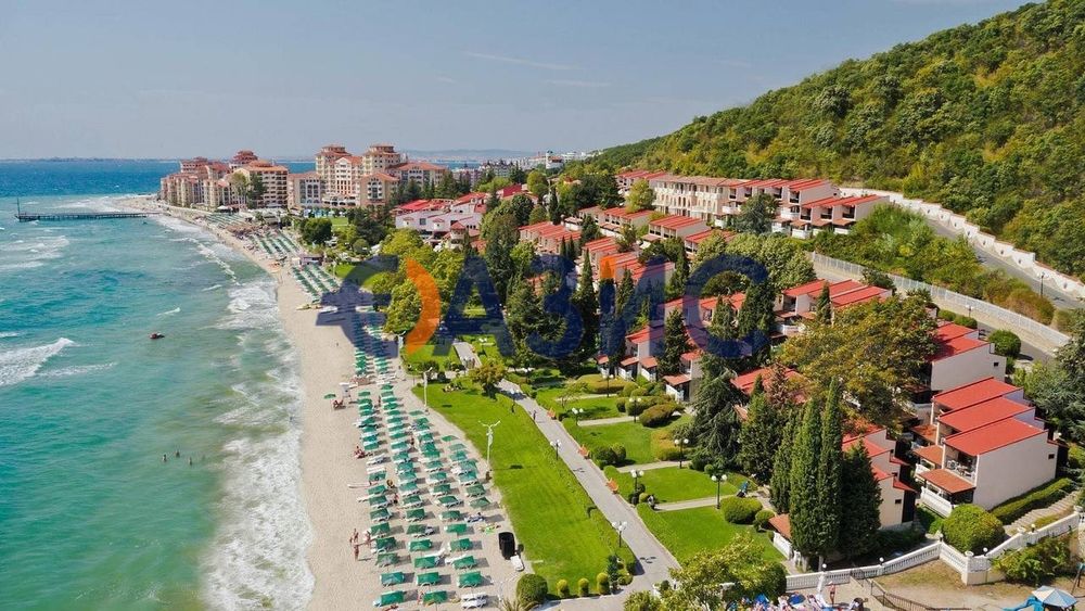 Продава се Четиристаен апартамент в к.к. Елените - 189 кв.м за 559 €/кв.м - Снимка #9