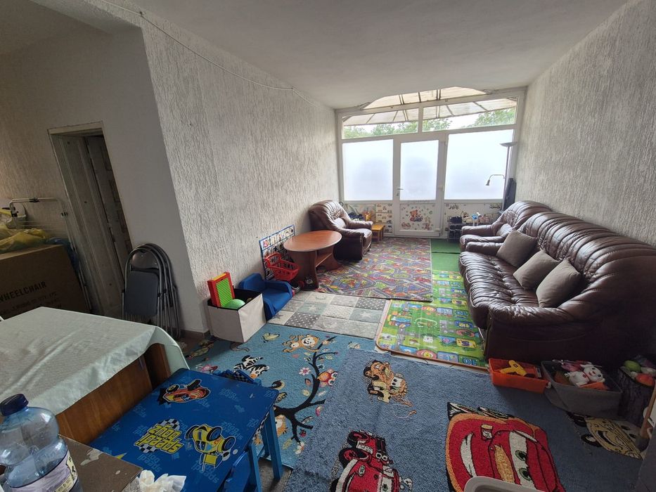 Apartament la vila de vanzare pe Sarmas