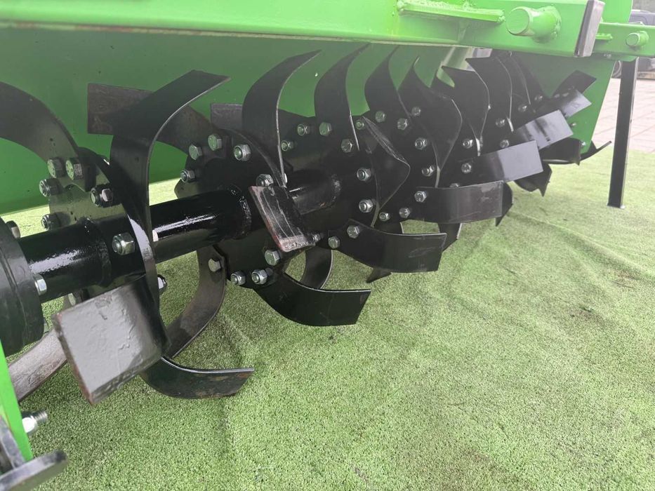 Freză agricolă pentru tractor – freză de pământ - Piese de schimb