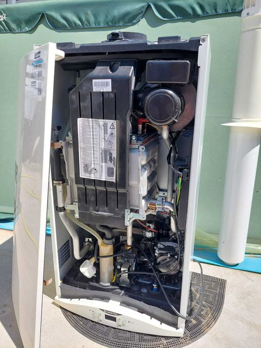 centrala Ariston hs premium 30
