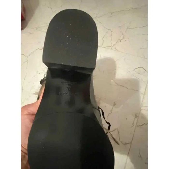 Loafers noi Uterqüe pantofi cu blană, 100% piele lăcuită negru mocasini moderni autentici