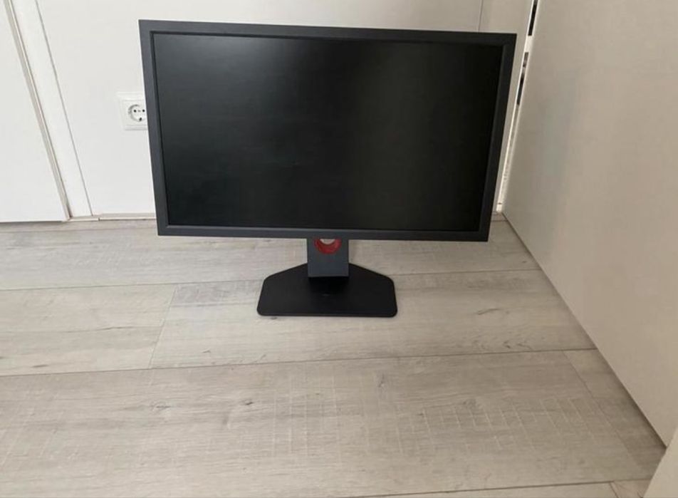 Monitor zowie xl2411k 144hz dyac
