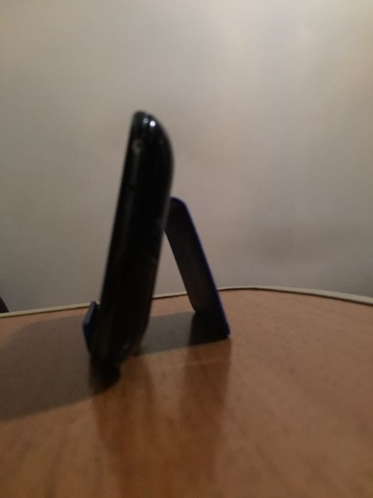 Подставка для телефонов