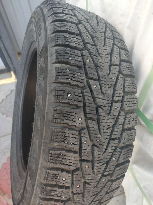 Шины зимние 225/65 R17
