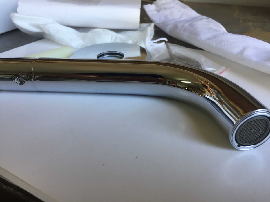 Чучур за вграждане 170 мм