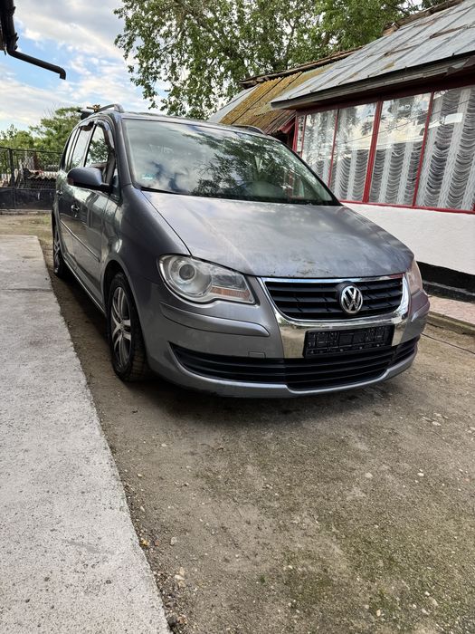 VOLKSWAGEN Touran 2009 — imagine 2
