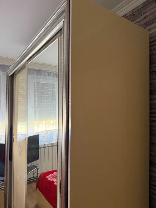 Super oferta: Vand dormitor complet, culoare alb, Lugoj