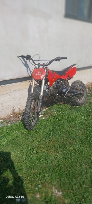 Vând sau schimb Cross KXD  pornire buton