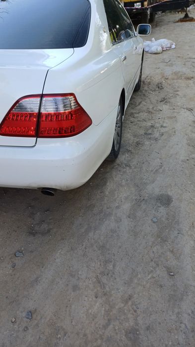 Toyota Crown Majesta