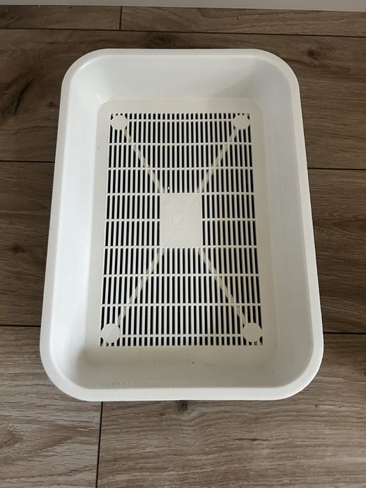Лоток для животных срочно продам