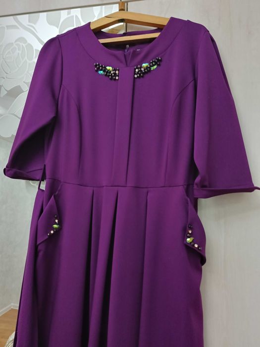 Продам платье нарядное