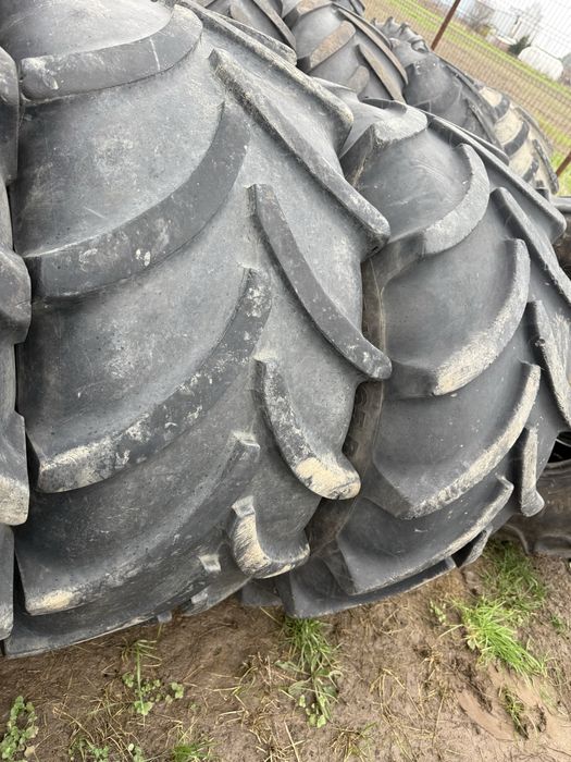 540/65r24 vredestein