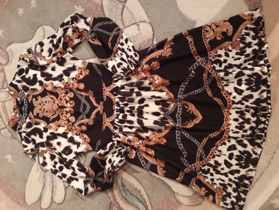 Дамска  рокля (нова)