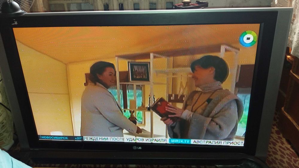 Продам телевизор