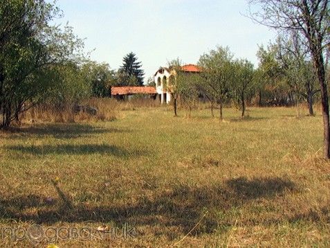 Продава се Парцел в с. Борима, Област Ловеч - 8900 кв.м за 8 €/кв.м - Снимка #2