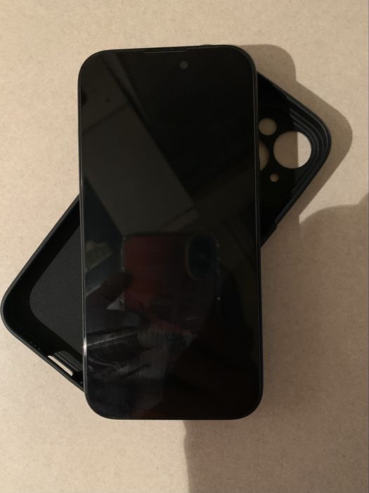 Vând/Schimb IPhone 15 Black