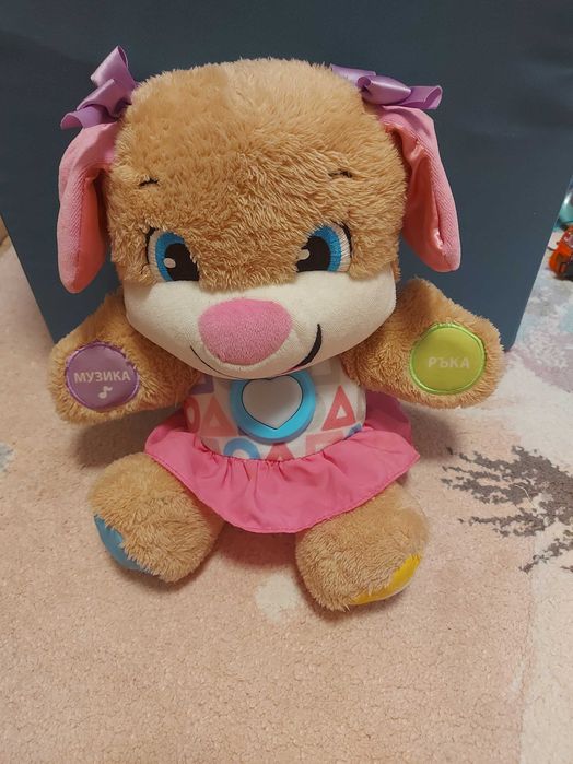 Музикалната играчка Fisher-Price® Ананас