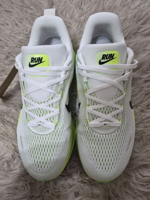 Adidasi nike vomero 18 original