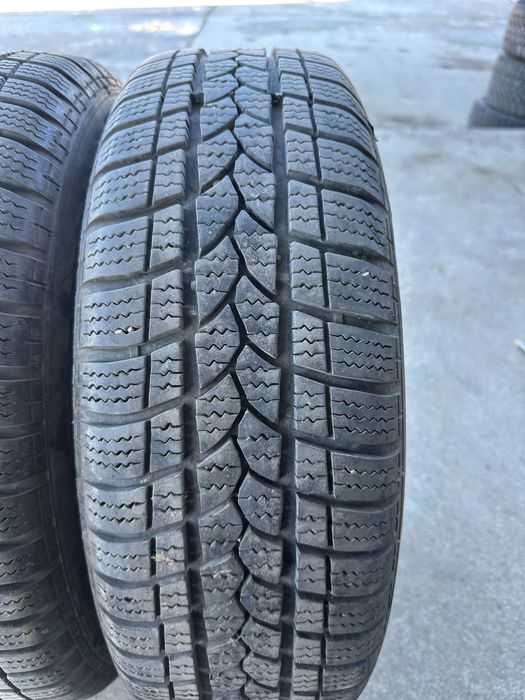 Джанти със гуми.