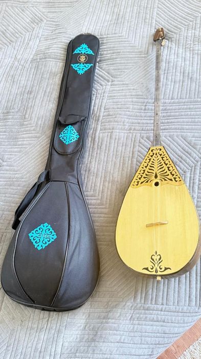 Продам домбыра в отличном состоянии