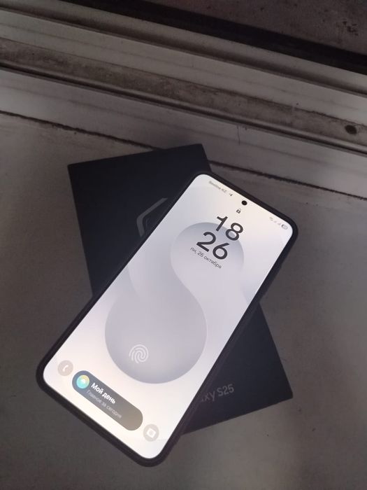 Samsung S25 12/128