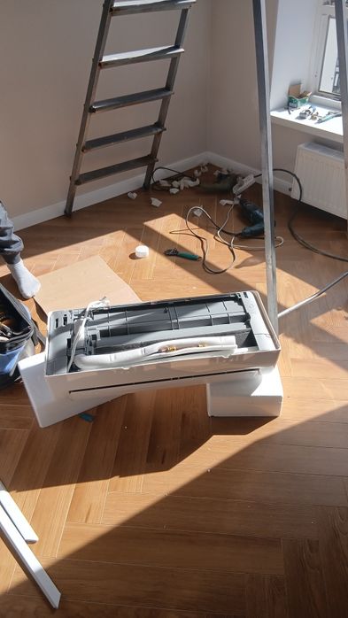 Установка кондиционера