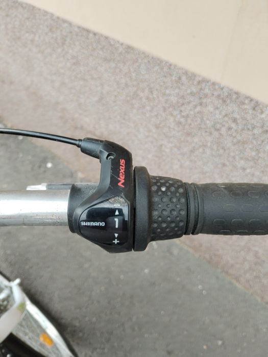Vând bicicletă roti pe 26