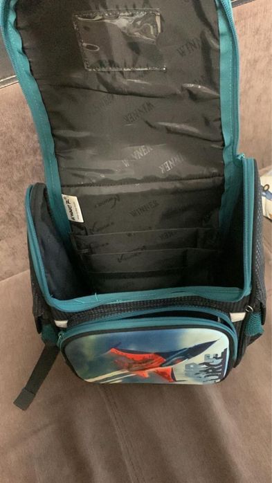 Рюкзак школьный