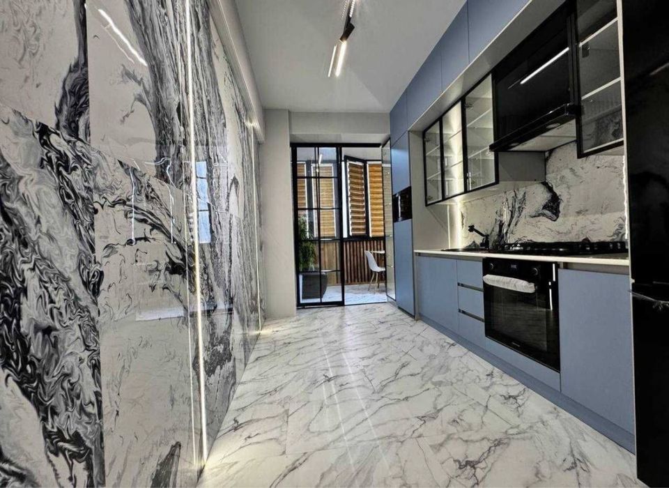 Квартира Ойбек новостройка