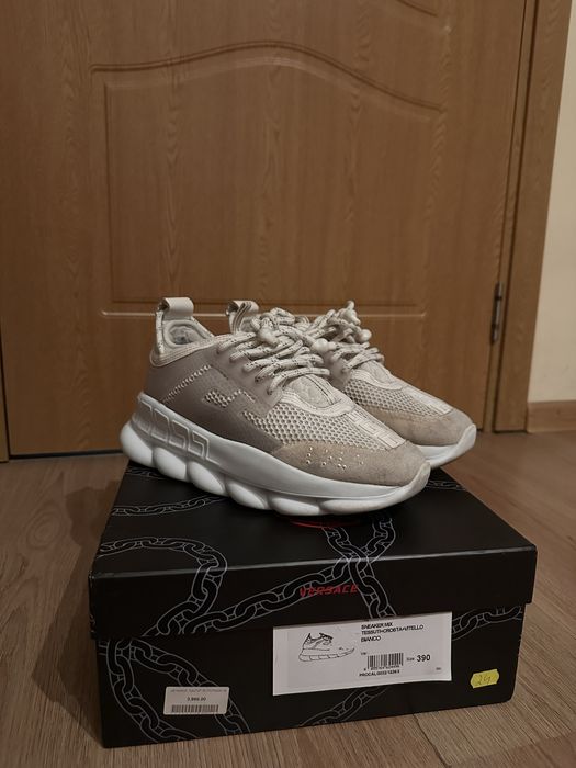 Versace Chain Reaction
