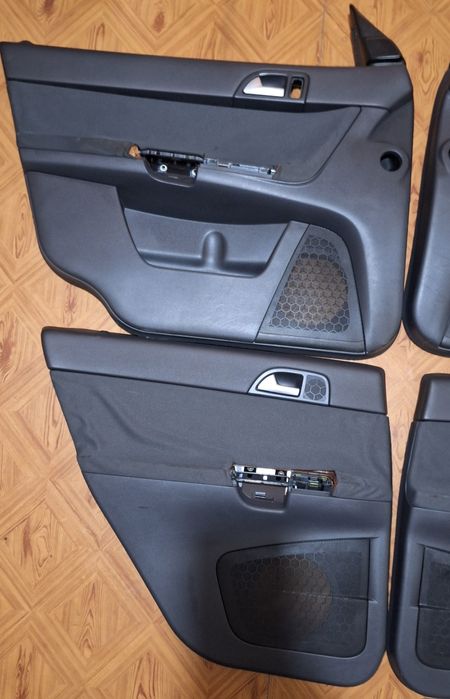 Кори за врати и волан за Volvo v50/s40 волво в50 с40