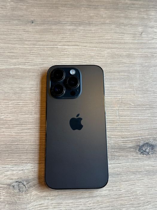 Vand Iphone 14 Pro, 128 Gb