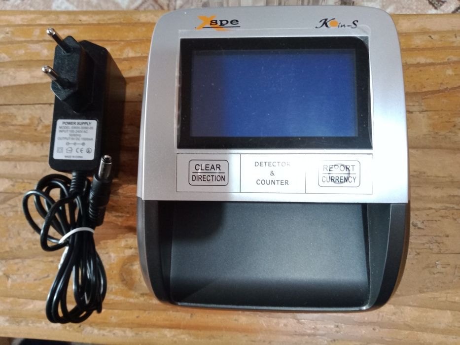 Detector bancnote și Lampă UV control bancnote, Preț 65 lei.