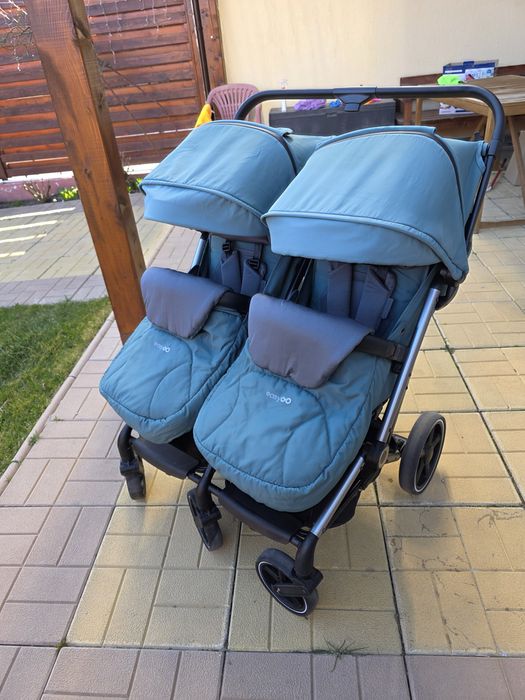 Carucior gemeni EasyGo Echo ultrapliabil