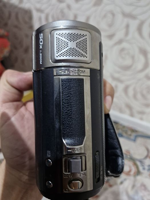 Продам Видеокамера Panasonic