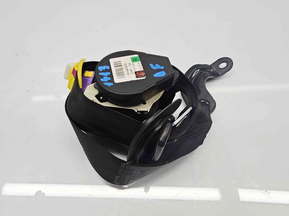 Centura dreapta fata Volkswagen Golf 5 Plus (5M1) [Fabr 2005-2008] 5M