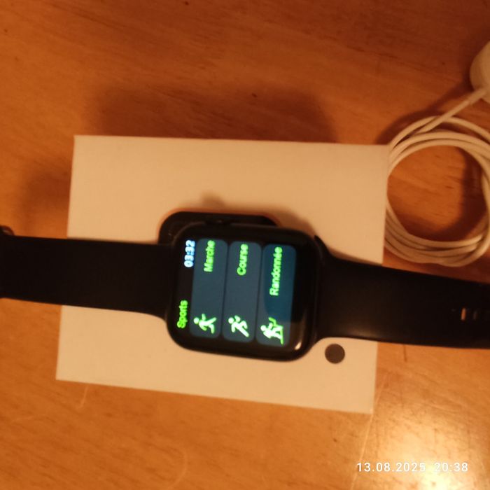 Продам Apple Watch