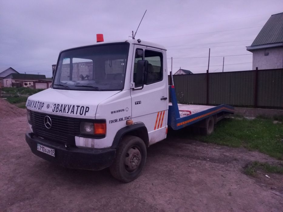 Эвакуатор продам