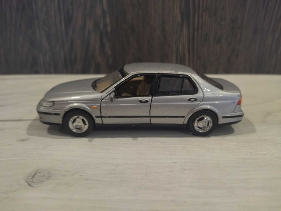 Метална количка SAAB 95 !!!