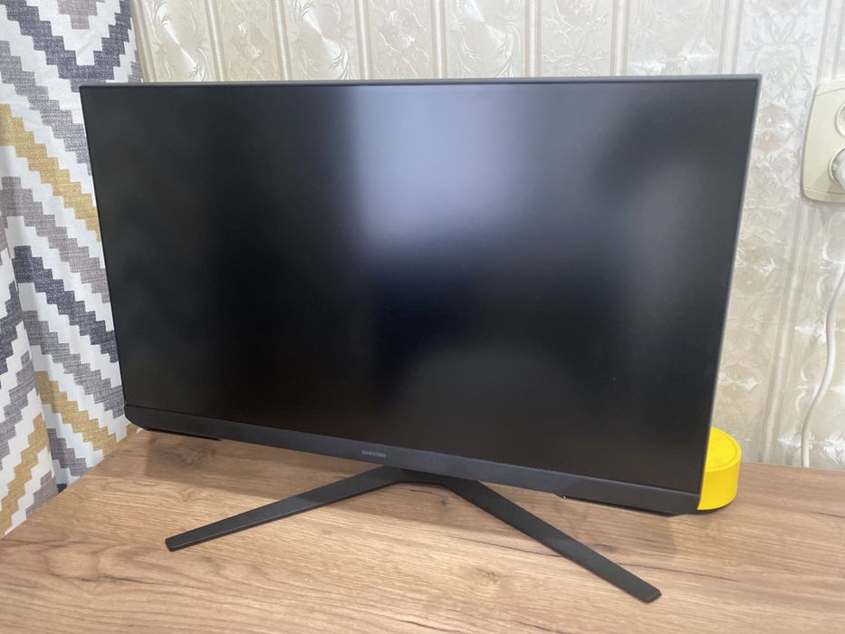 Монитор игровой Samsung