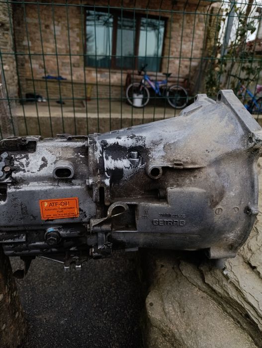 Кутия за BMW E36 1.8