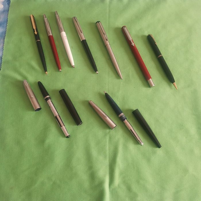 Colectie pixuri, creioane, stilouri