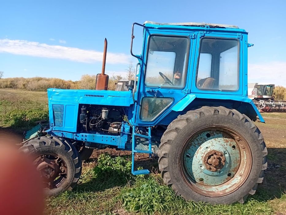 Продам трактор и прицеп