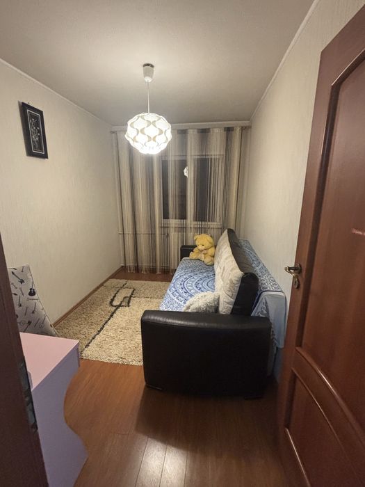 Inchiriez apartament 3 camere 9Mai